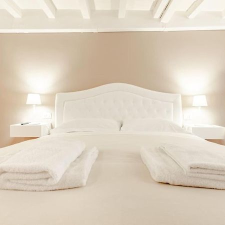 Amazing Apartment In Piazza Santa Croce Firenze מראה חיצוני תמונה