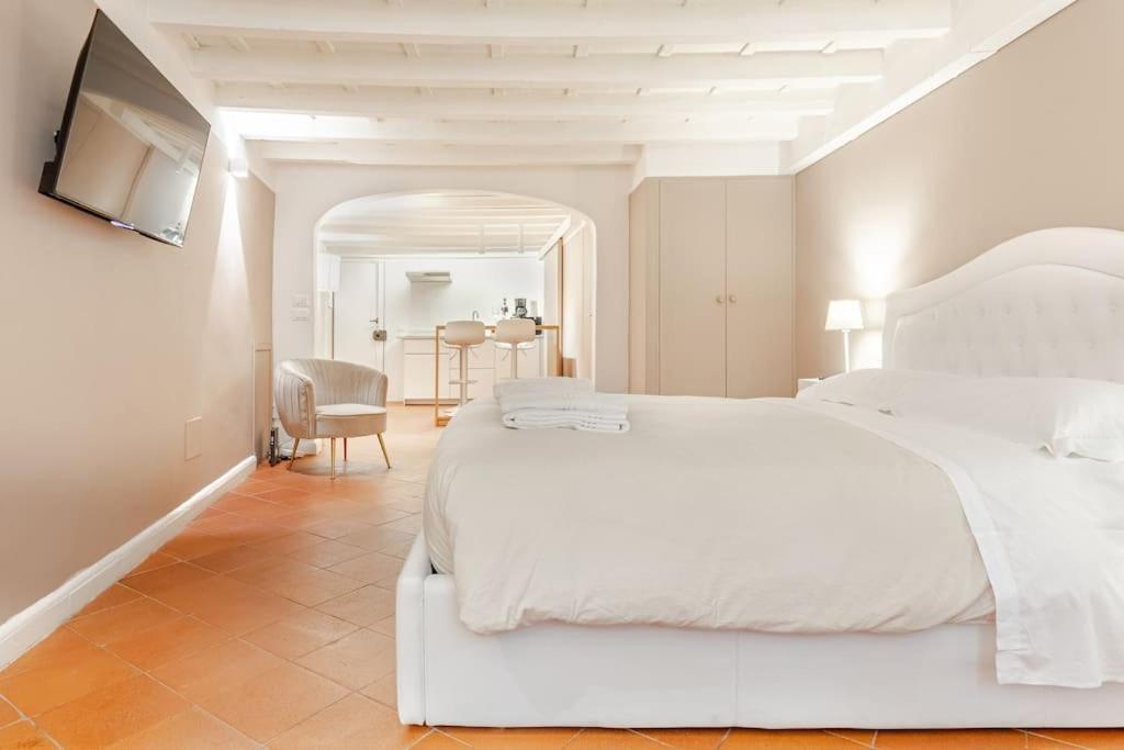 Amazing Apartment In Piazza Santa Croce Firenze מראה חיצוני תמונה