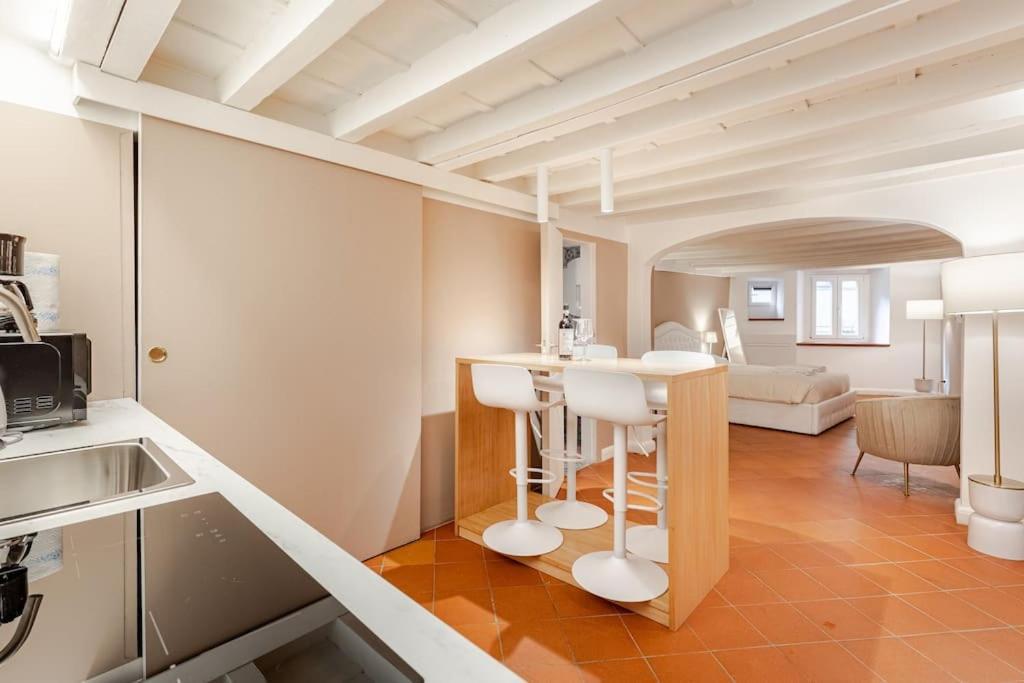 Amazing Apartment In Piazza Santa Croce Firenze מראה חיצוני תמונה