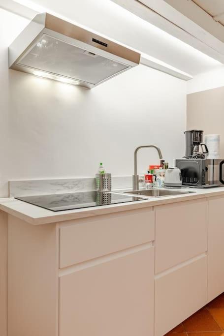 Amazing Apartment In Piazza Santa Croce Firenze מראה חיצוני תמונה