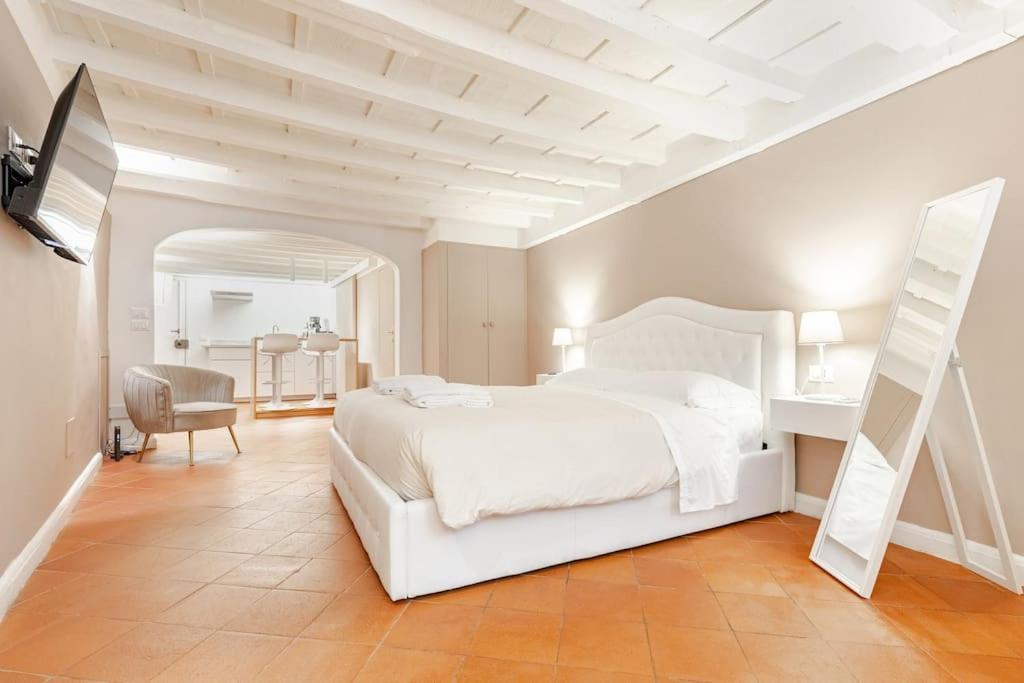 Amazing Apartment In Piazza Santa Croce Firenze מראה חיצוני תמונה