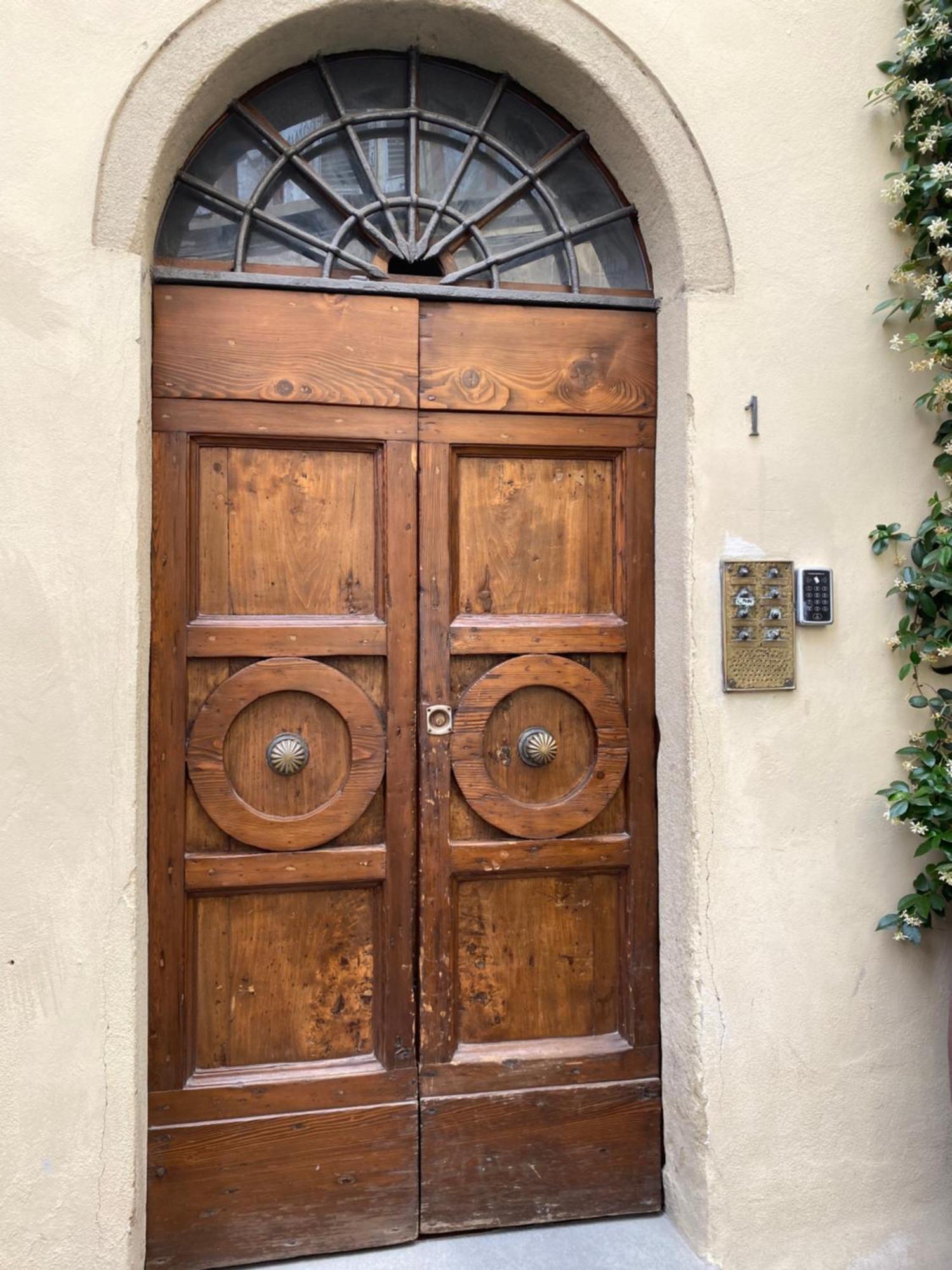 Amazing Apartment In Piazza Santa Croce Firenze מראה חיצוני תמונה